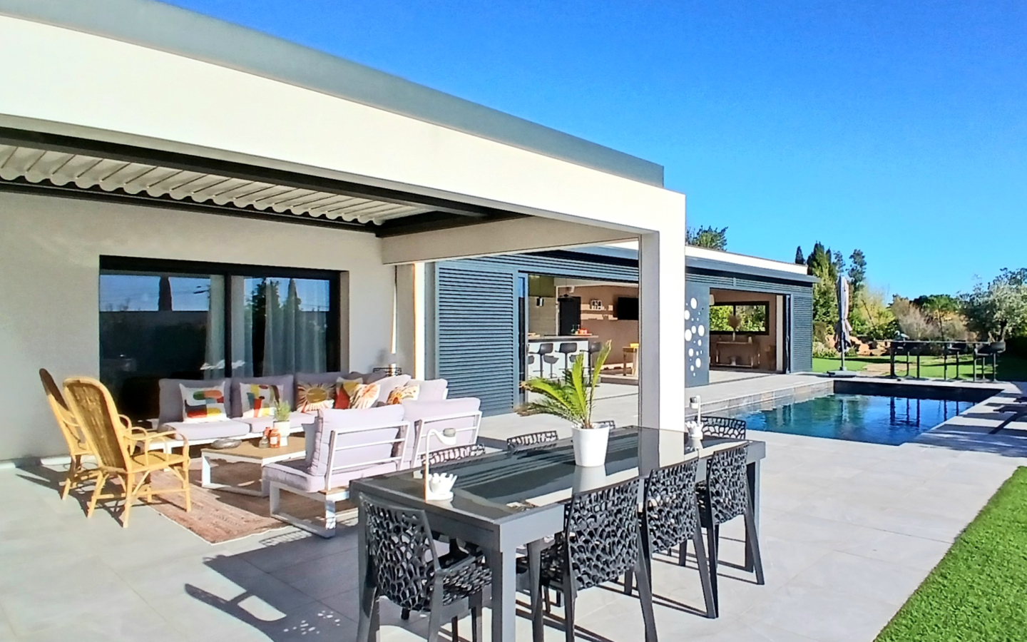 4-bedroom Detached House In Murviel Les Beziers, France (220 M²)