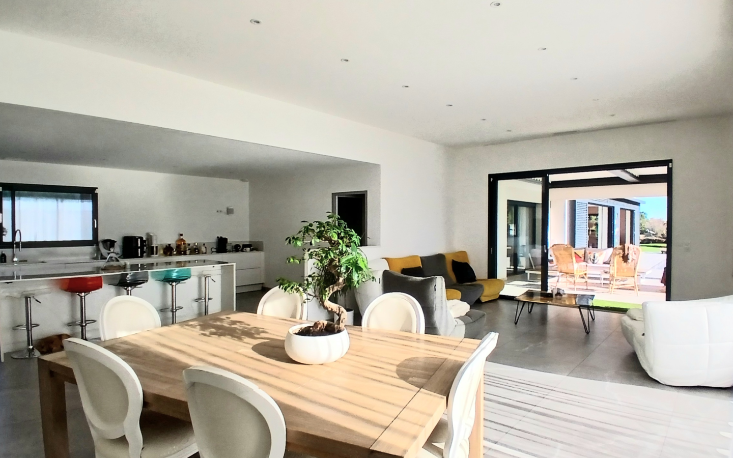 4-bedroom Detached House In Murviel Les Beziers, France (220 M²)