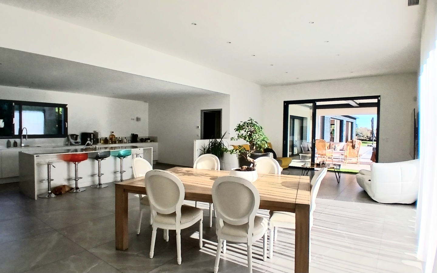 4-bedroom Detached House In Murviel Les Beziers, France (220 M²)