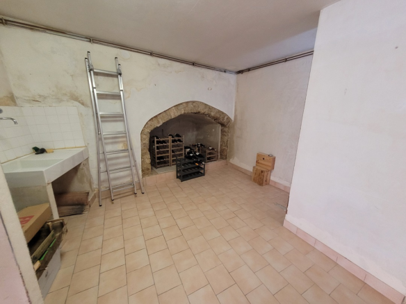 2-bedroom House In Murviel Les Beziers, France (100 M²)