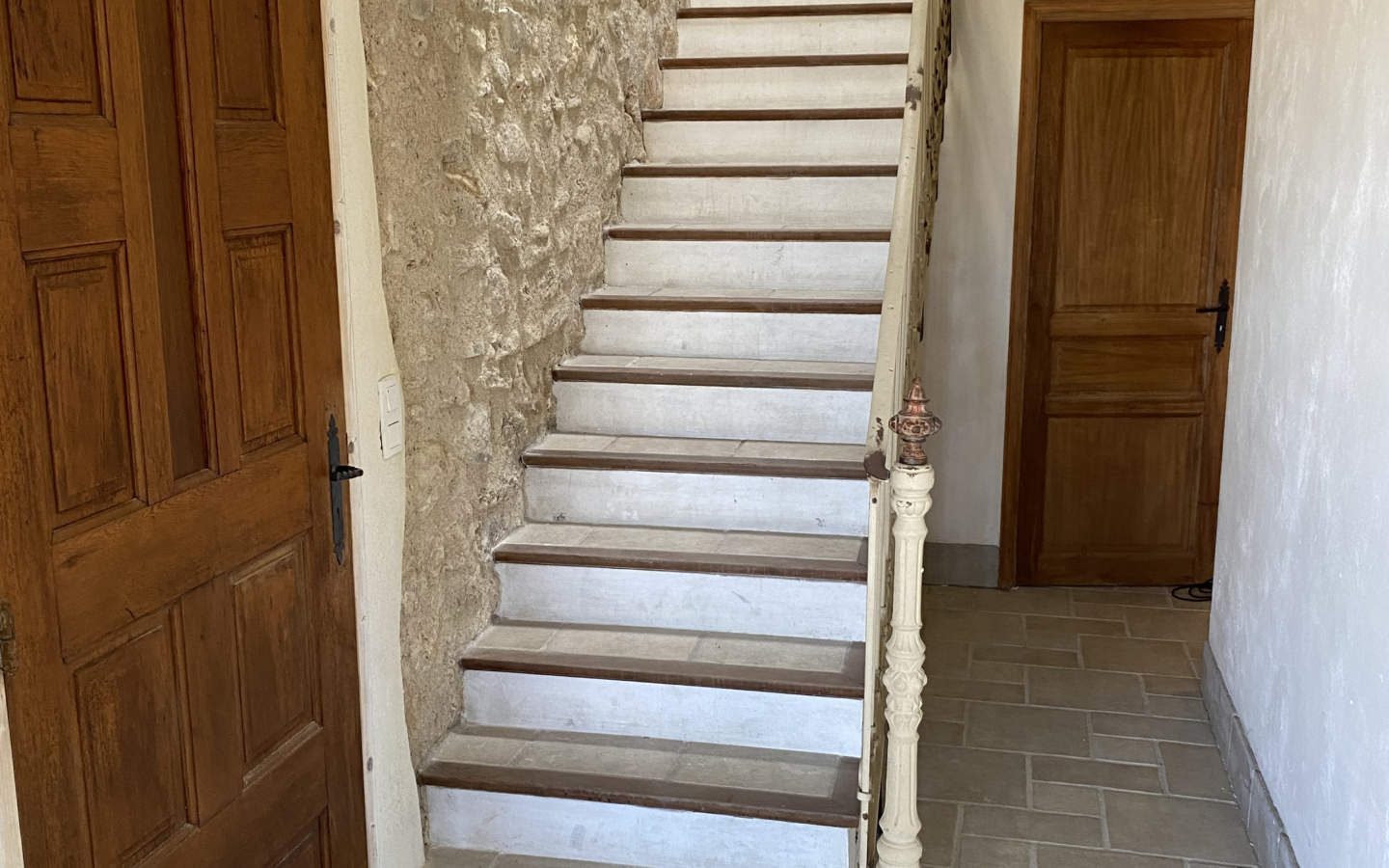 2-bedroom House In Magalas, France (143 M²)