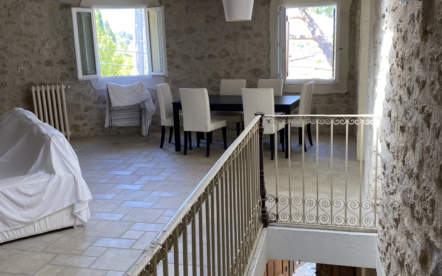 2-bedroom House In Magalas, France (143 M²)
