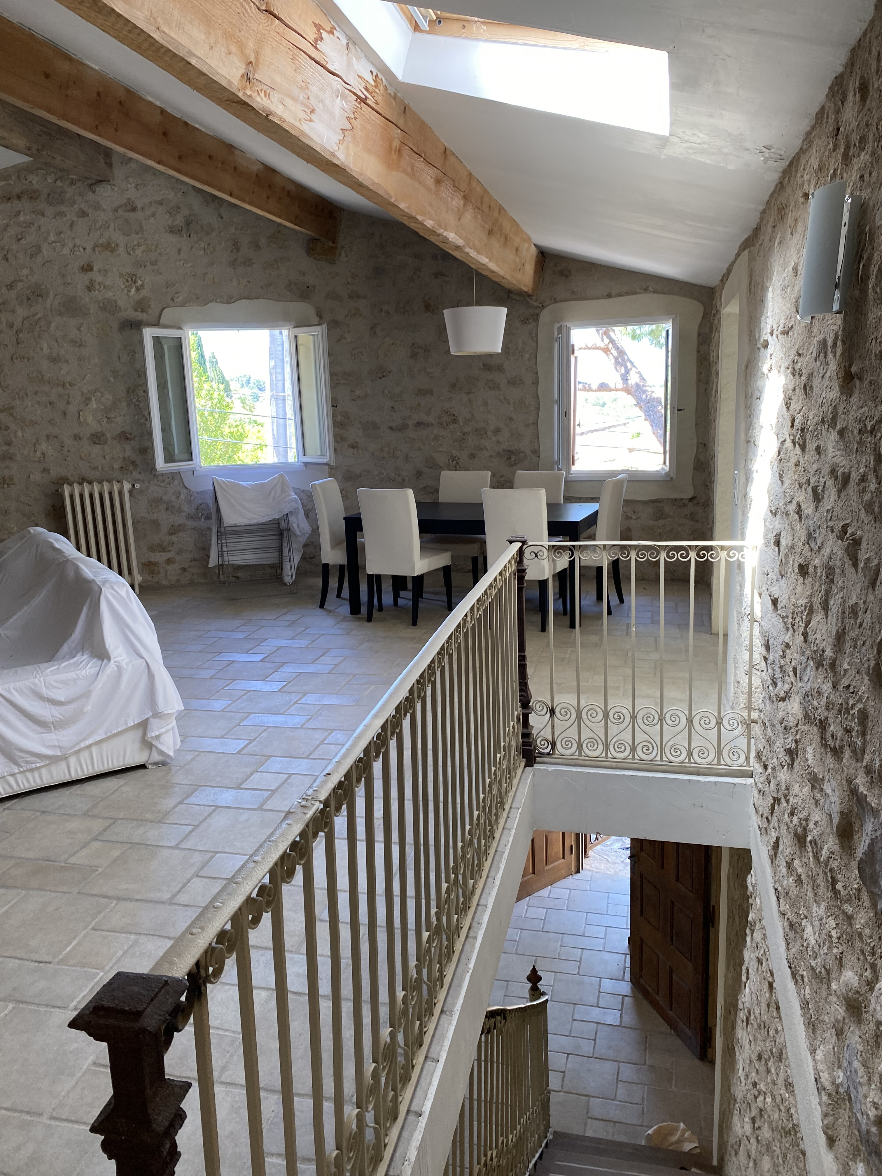 2-bedroom House In Magalas, France (143 M²)