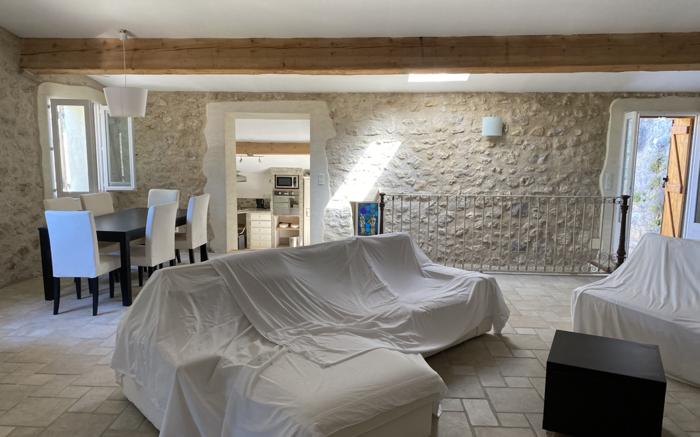 2-bedroom House In Magalas, France (143 M²)