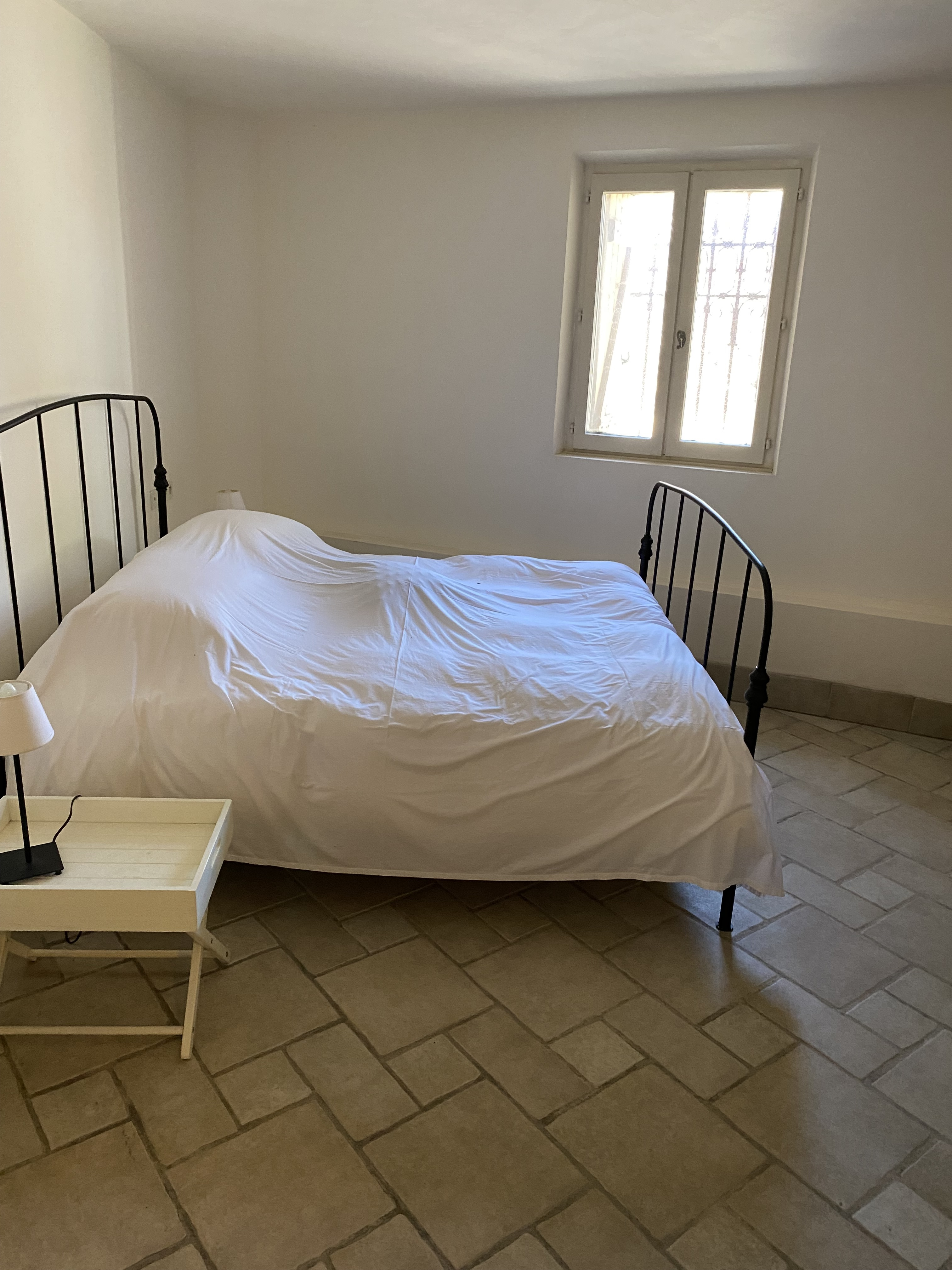 2-bedroom House In Magalas, France (143 M²)