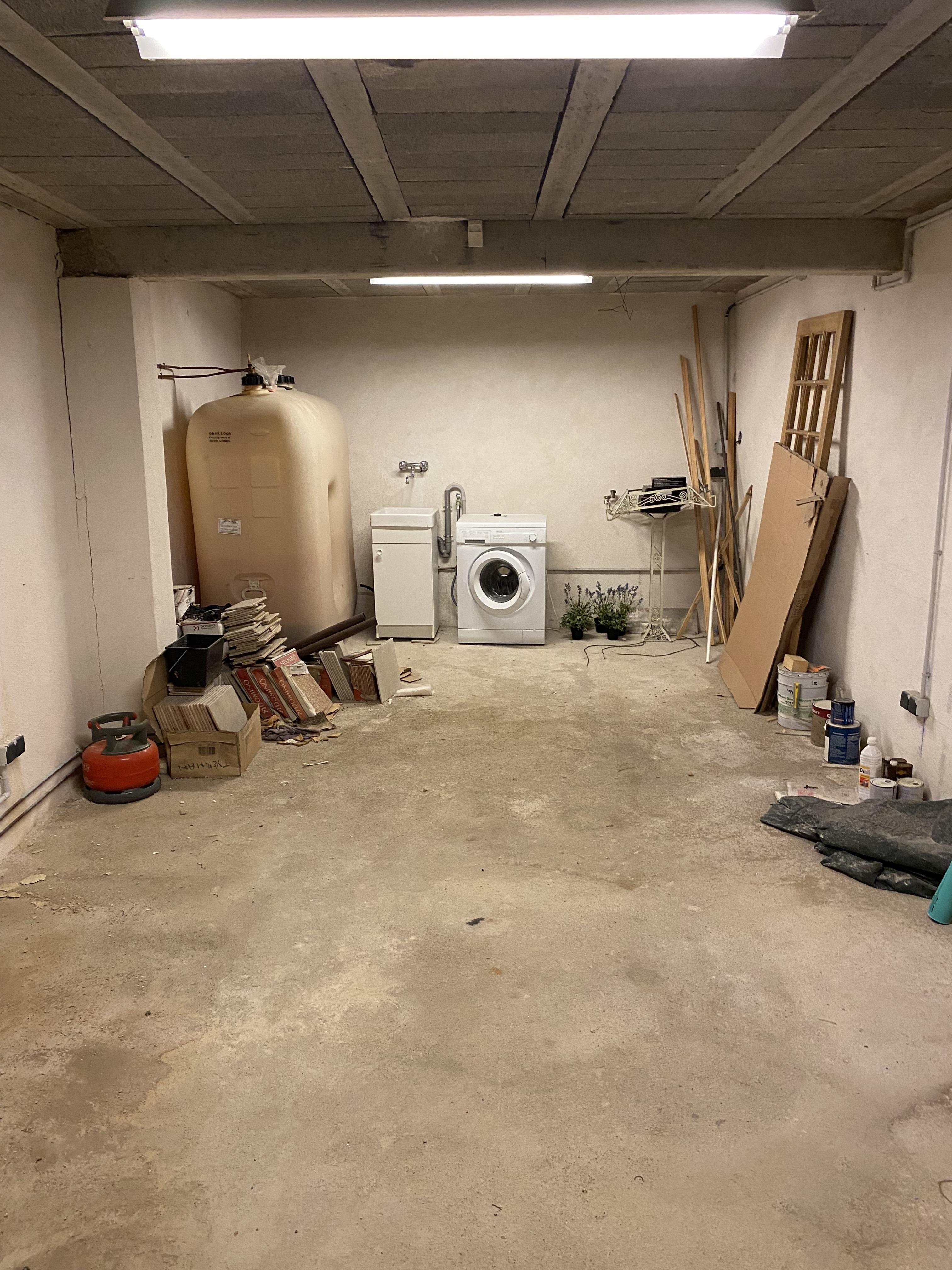 2-bedroom House In Magalas, France (143 M²)