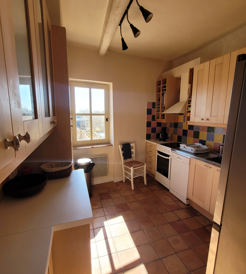 3-bedroom House In Murviel Les Beziers, France (165 M²)
