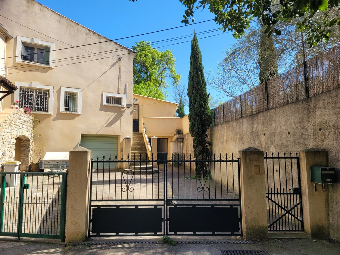 3-bedroom House In Murviel Les Beziers, France (90 M²)
