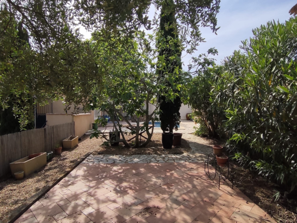 3-bedroom House In Murviel Les Beziers, France (90 M²)