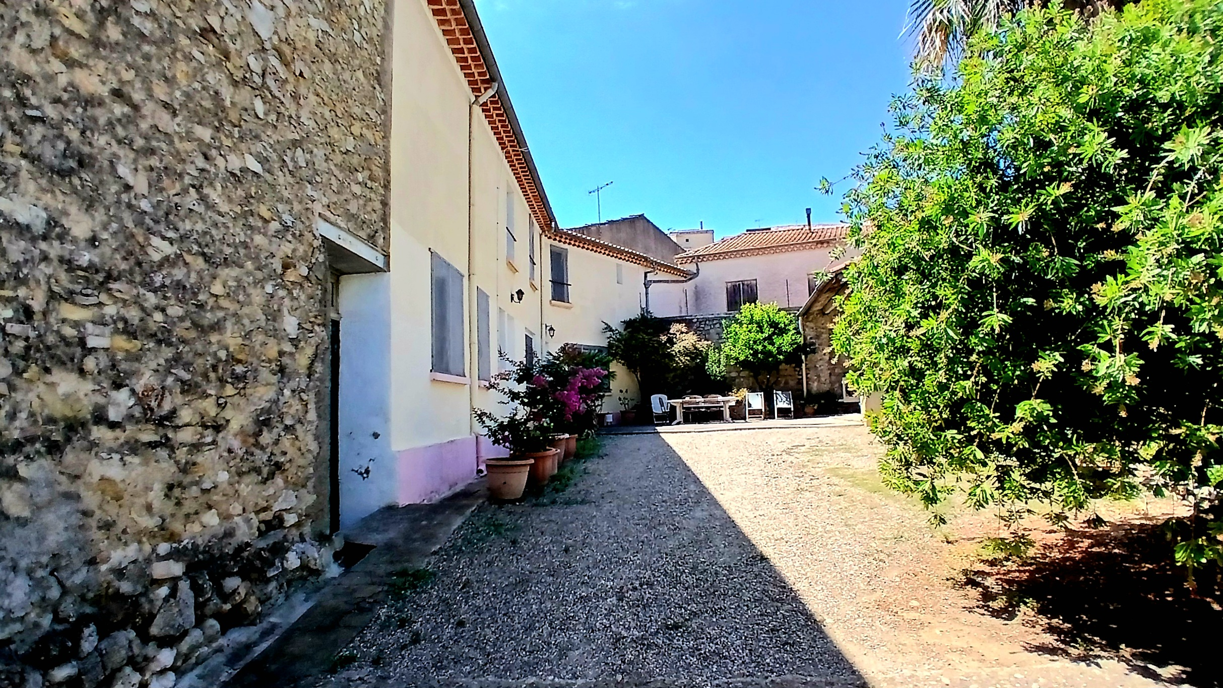 5-bedroom House In Murviel Les Beziers, France (168 M²)