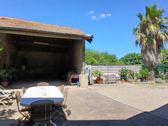 5-bedroom House In Murviel Les Beziers, France (168 M²)