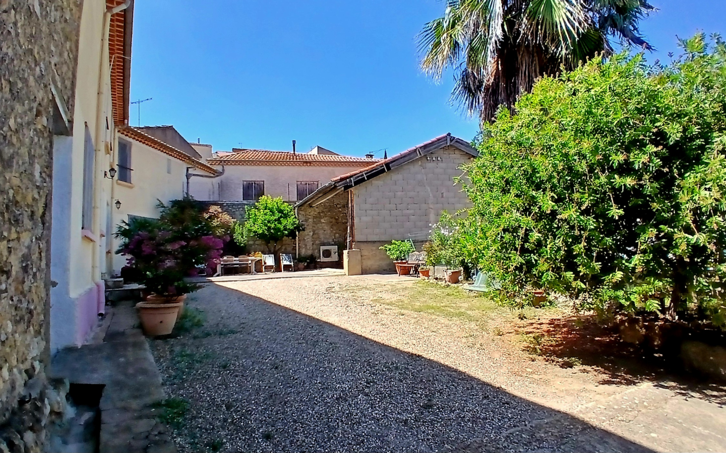 5-bedroom House In Murviel Les Beziers, France (168 M²)