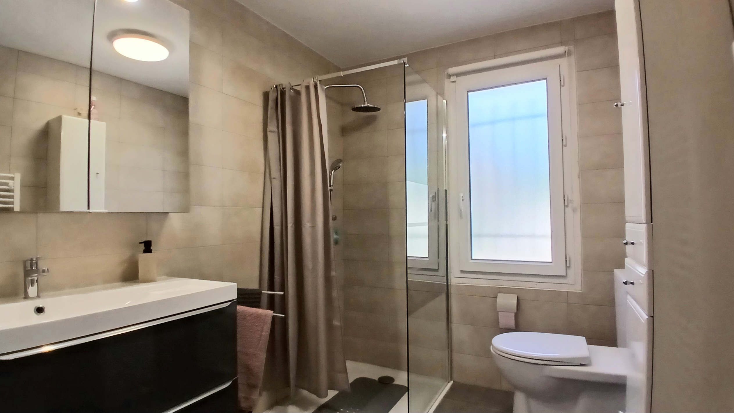 5-bedroom House In Murviel Les Beziers, France (168 M²)