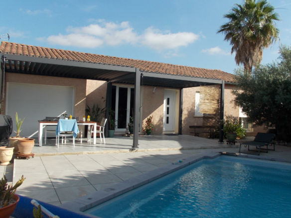 4-bedroom House In Murviel Les Beziers, France (122 M²)