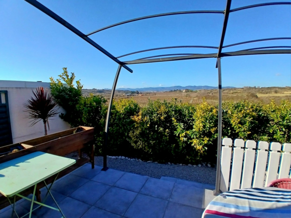 4-bedroom House In Murviel Les Beziers, France (122 M²)