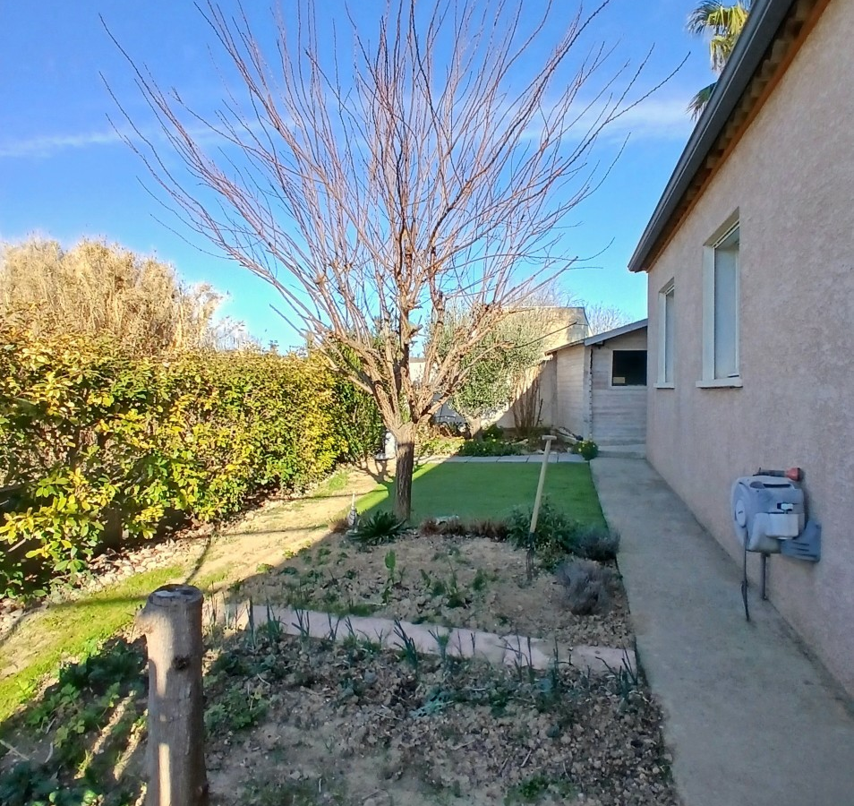 4-bedroom House In Murviel Les Beziers, France (122 M²)