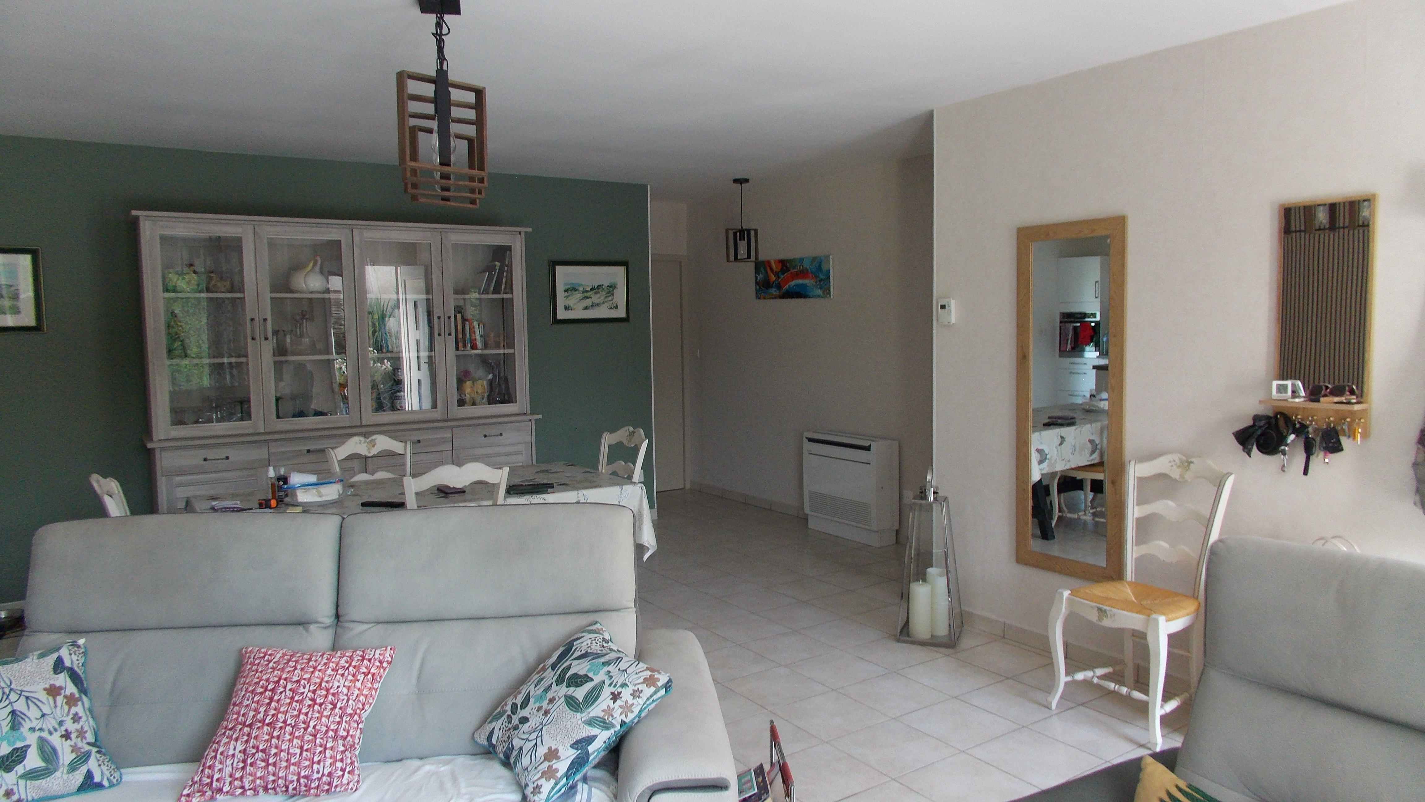 4-bedroom House In Murviel Les Beziers, France (122 M²)