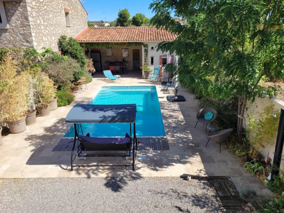 3-bedroom House In Puissalicon, France (145 M²)