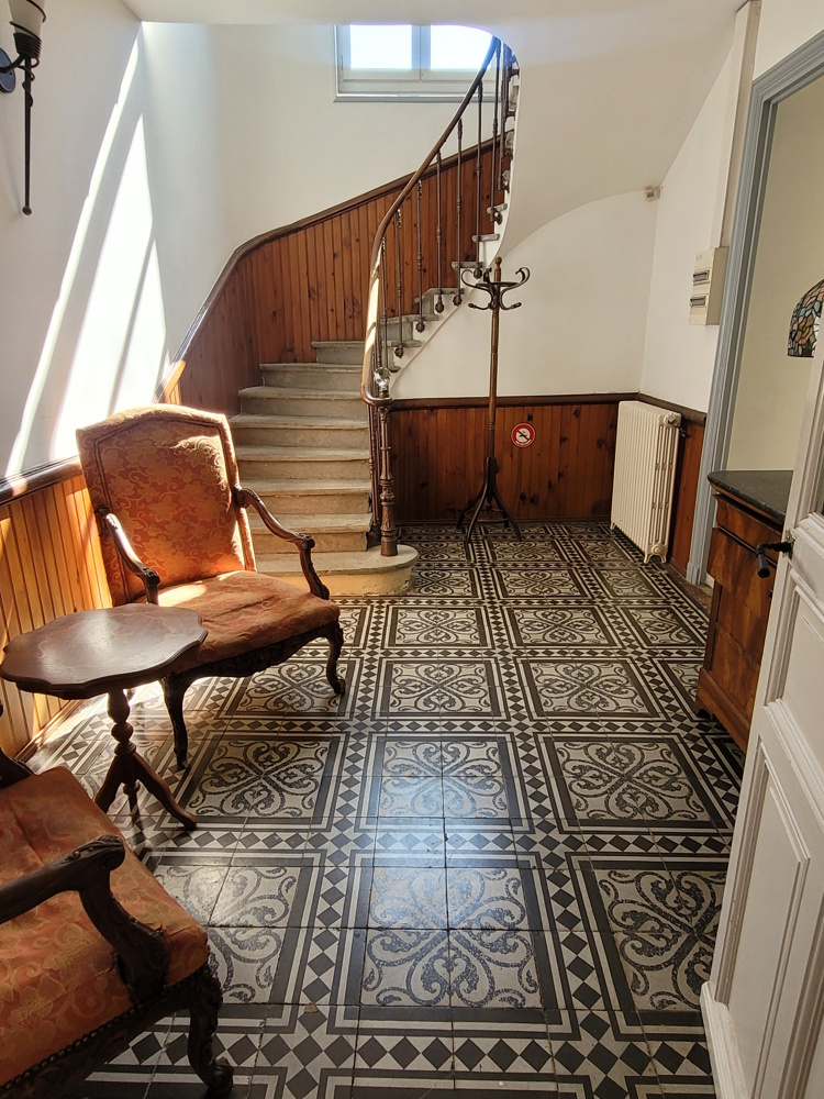 7-bedroom House In Murviel Les Beziers, France (250 M²)