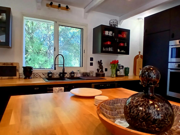 4-bedroom Detached House In Murviel Les Beziers, France (222 M²)