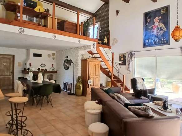 4-bedroom Detached House In Murviel Les Beziers, France (222 M²)