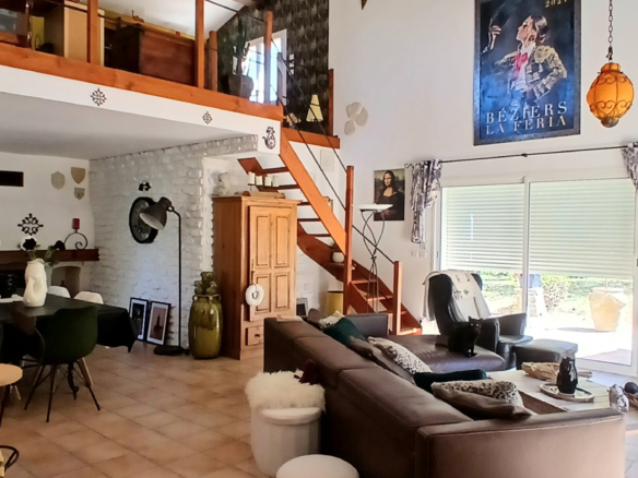 4-bedroom Detached House In Murviel Les Beziers, France (222 M²)