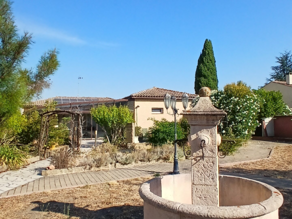 4-bedroom Detached House In Maureilhan, France (130 M²)