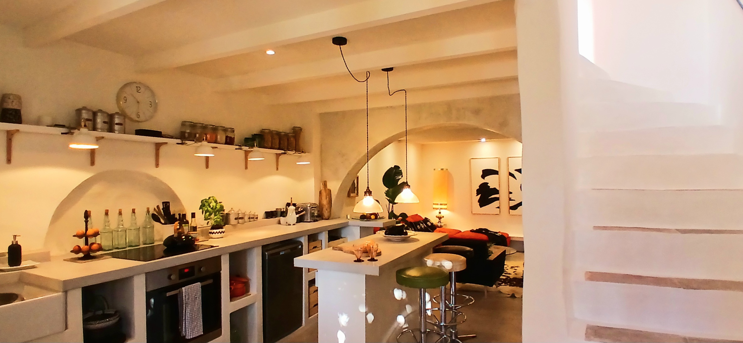 2-bedroom House In Meze, France (70 M²)