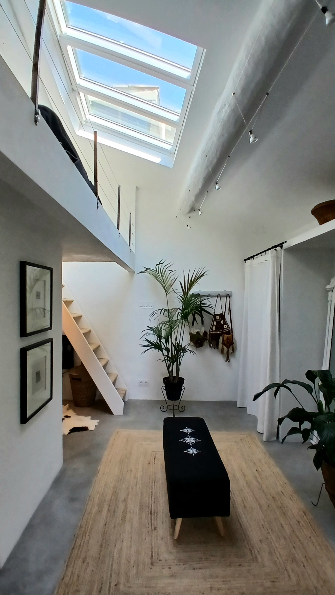 2-bedroom House In Meze, France (70 M²)