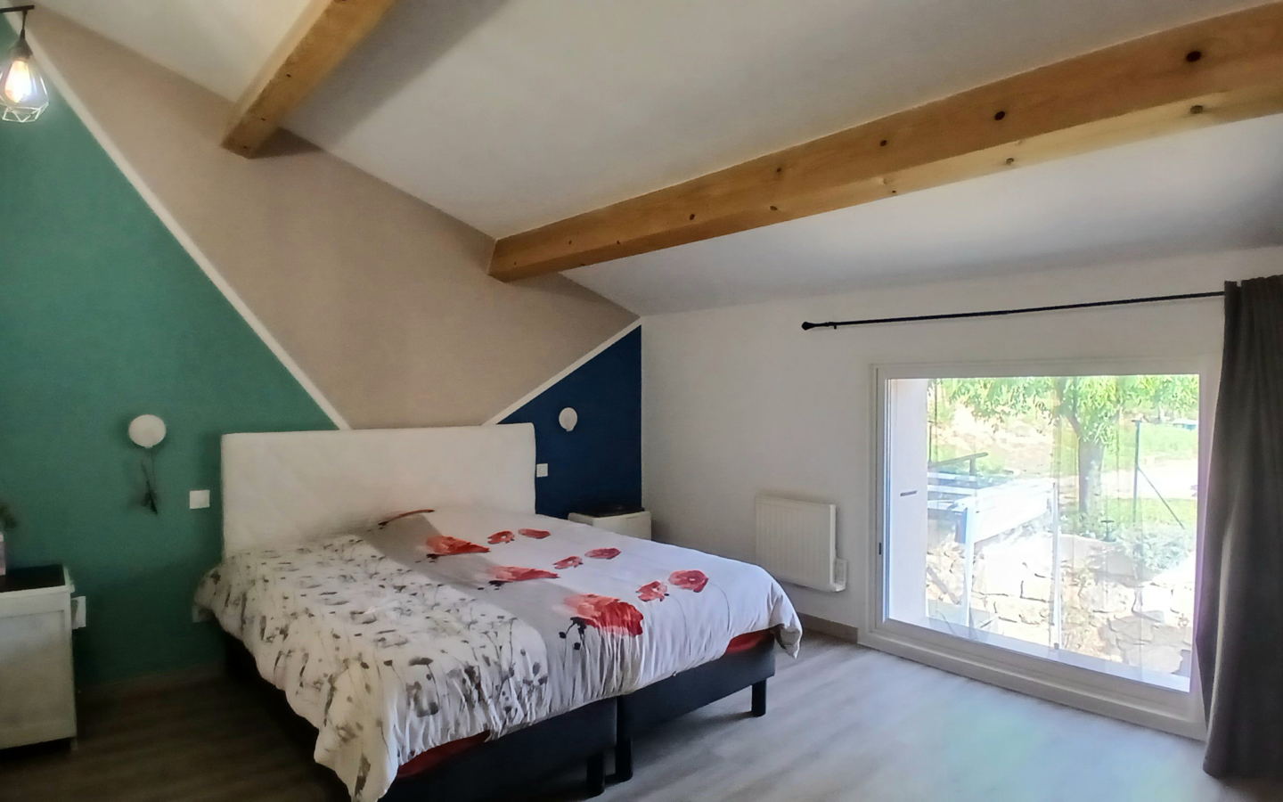 3-bedroom Property In Magalas, France (175 M²)