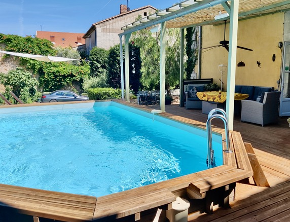 7-bedroom House In Thezan Les Beziers, France (430 M²)