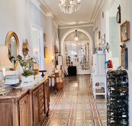 7-bedroom House In Thezan Les Beziers, France (430 M²)