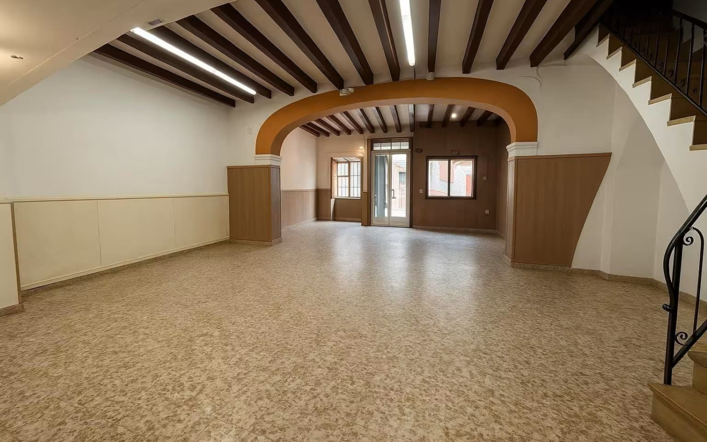 6-bedroom Village House In Mancor De La Vall, Spain (278 M²)