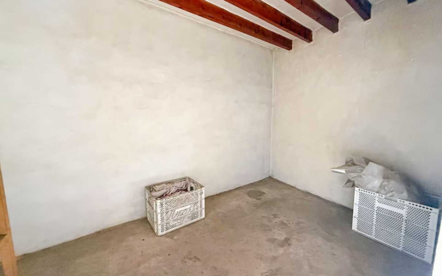 6-bedroom Village House In Mancor De La Vall, Spain (278 M²)