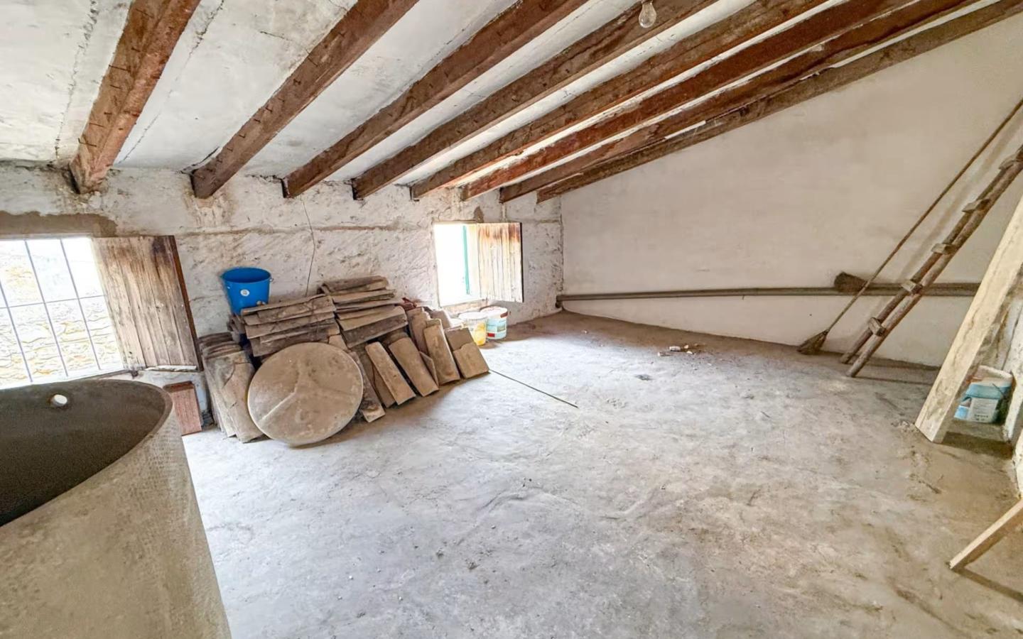 6-bedroom Village House In Mancor De La Vall, Spain (278 M²)