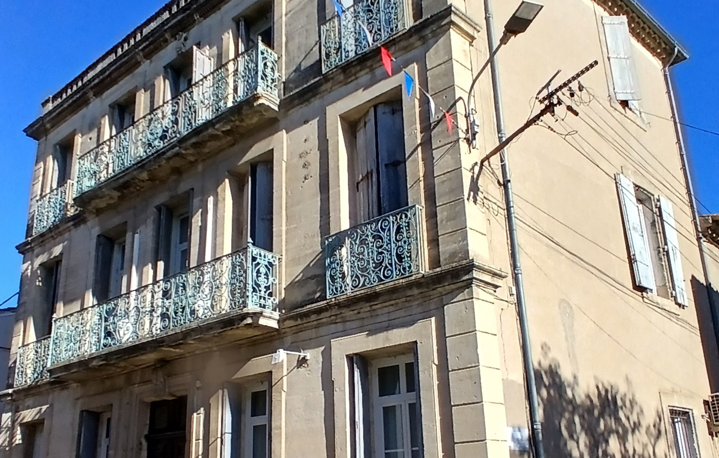8-bedroom House In Nissan-lez-enserune, France (400 M²)