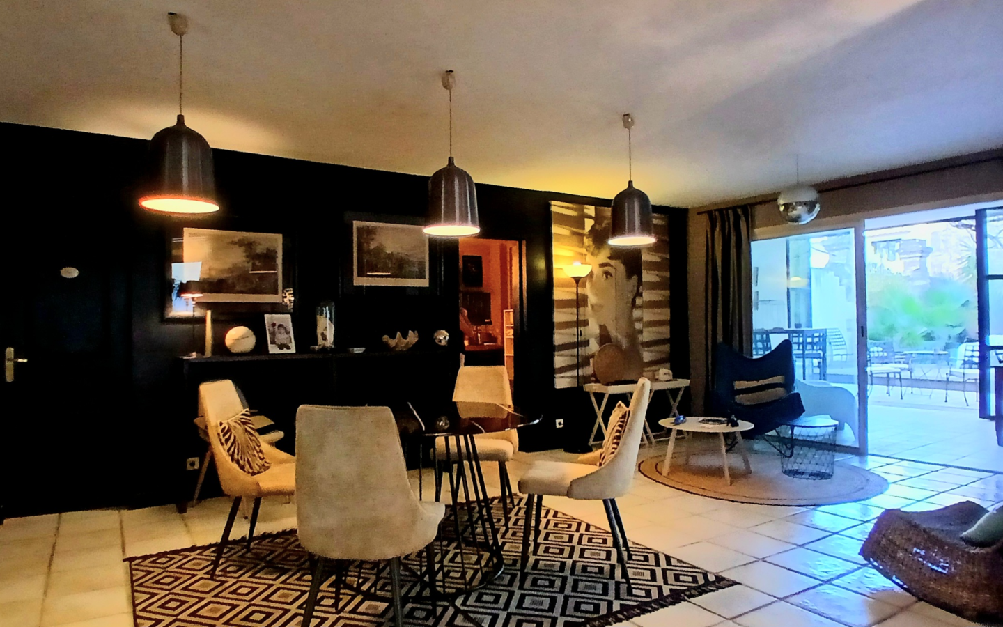 8-bedroom House In Nissan-lez-enserune, France (400 M²)