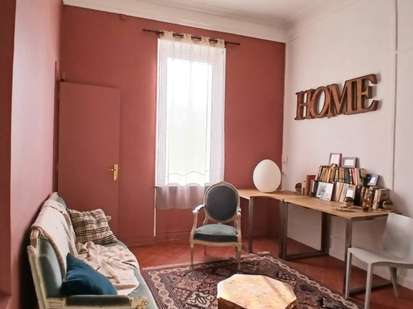 8-bedroom House In Nissan-lez-enserune, France (400 M²)