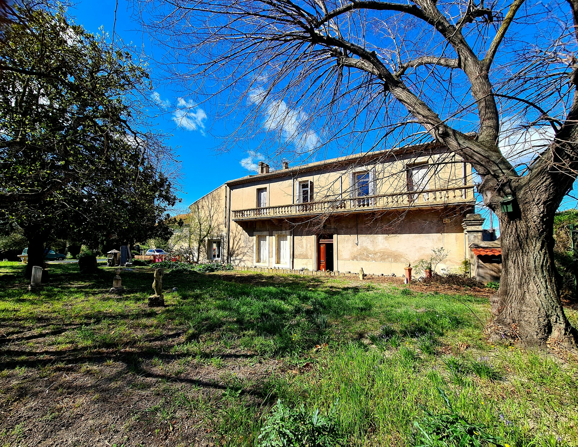 6-bedroom House In Beziers, France (311 M²)