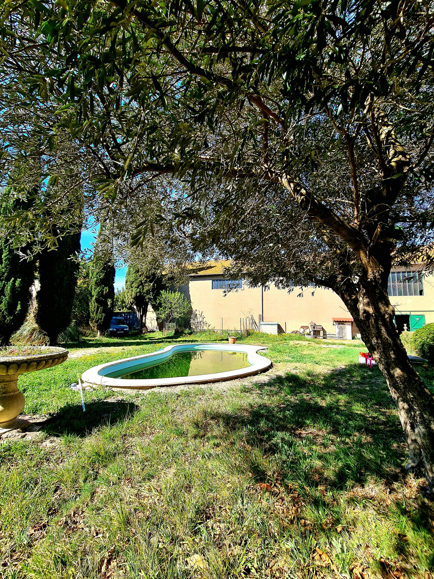 6-bedroom House In Beziers, France (311 M²)