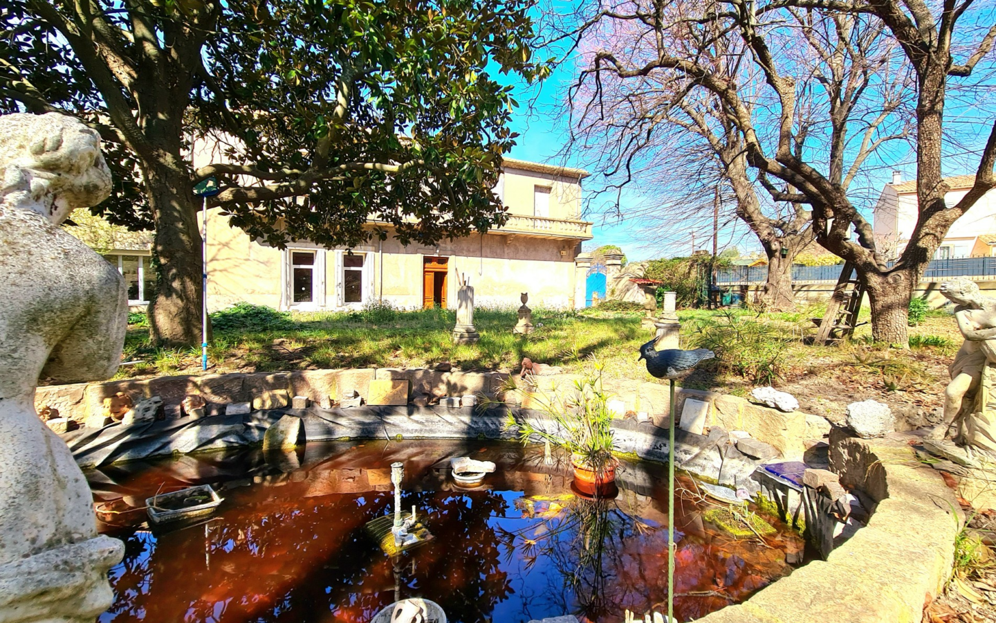 6-bedroom House In Beziers, France (311 M²)