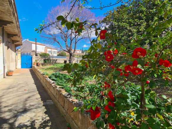 6-bedroom House In Beziers, France (311 M²)