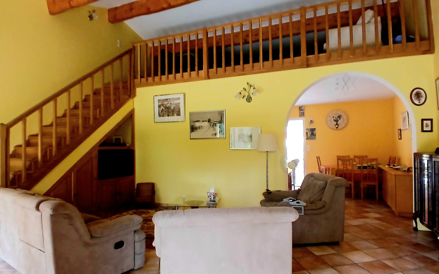 5-bedroom Detached House In Pezenas, France (153 M²)