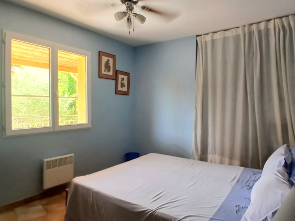 5-bedroom Detached House In Pezenas, France (153 M²)