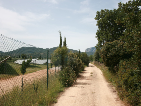 Land In Lloseta, Spain (34.784 M² Plot)