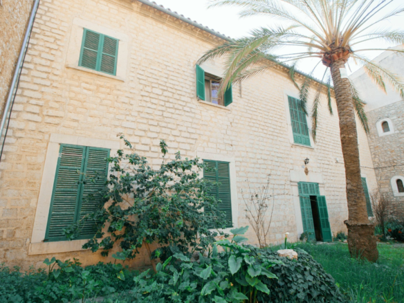 8-bedroom Village House In Binissalem, Spain (610 M²)