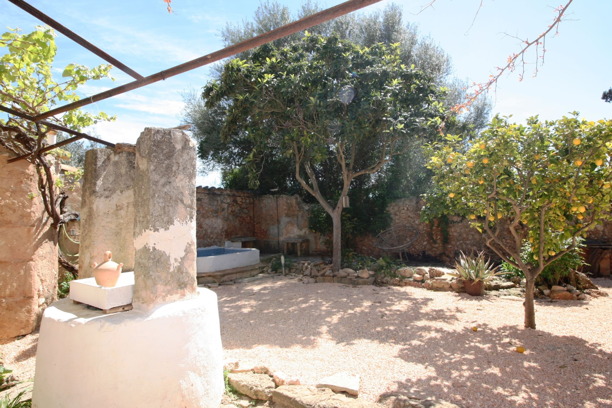 3-bedroom Village House In Santa Maria Del Cami, Spain (200 M²)