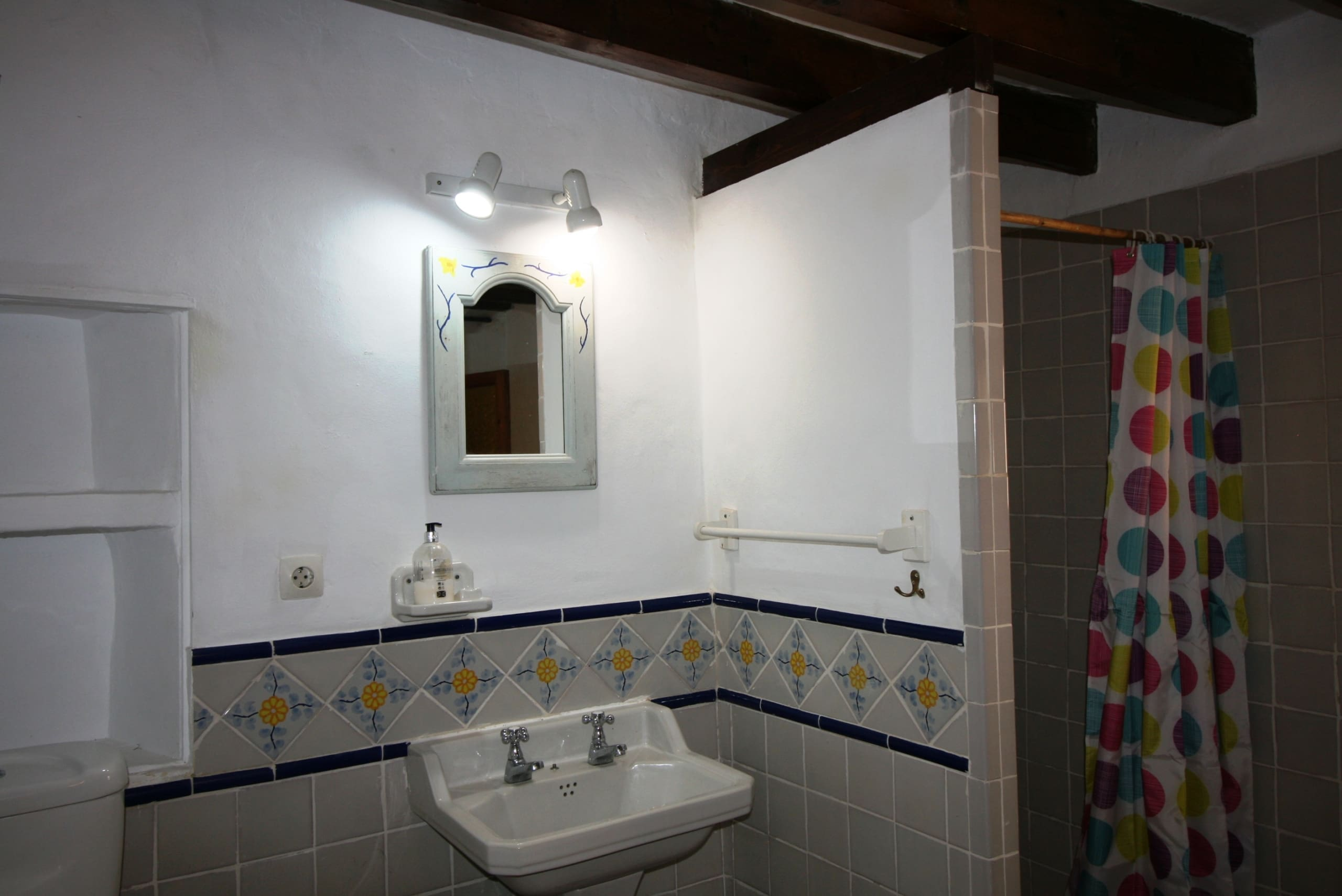 3-bedroom Village House In Santa Maria Del Cami, Spain (200 M²)