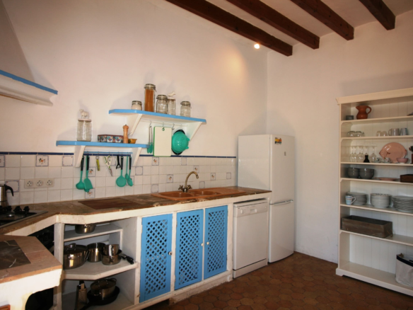 3-bedroom Village House In Santa Maria Del Cami, Spain (200 M²)