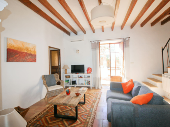 3-bedroom Village House In Santa Maria Del Cami, Spain (200 M²)
